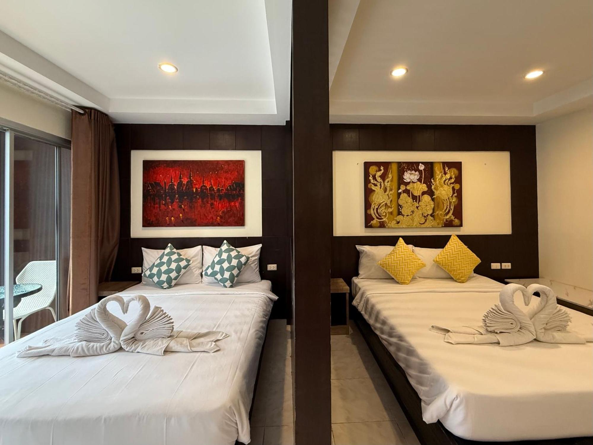 Thai Classic House Patong Exterior foto